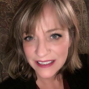 Meet your Posher, Lori